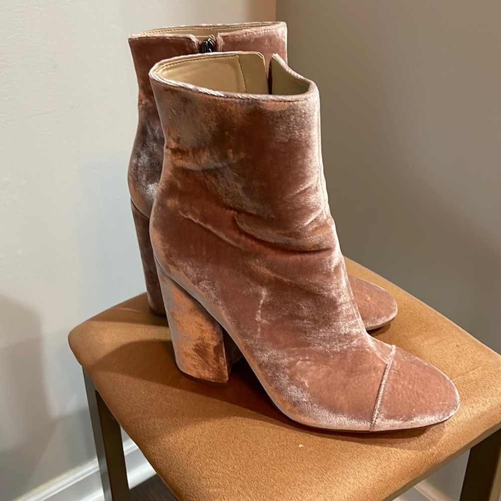 Kendall & Kylie Kaden Boots.